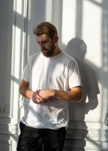 Man suffering from PTSD post traumatic strss disorder