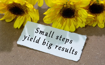 Inspirational note - small steps yields big results